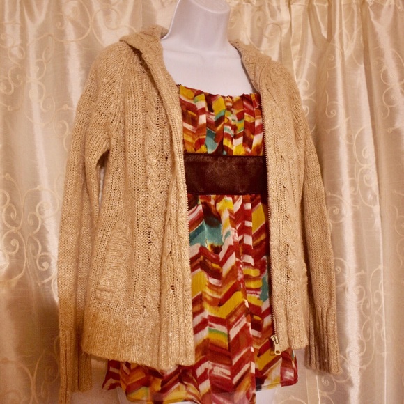 Trixxi Empire Sleeveless Ribbon Chevron Dress - Picture 3 of 8